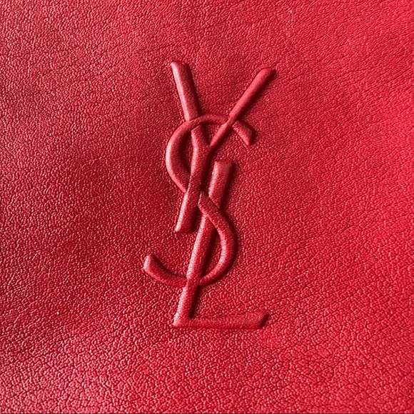 Saint Laurent Red Small Monogram Lou Camera Bag YSL - Picture 4 of 10